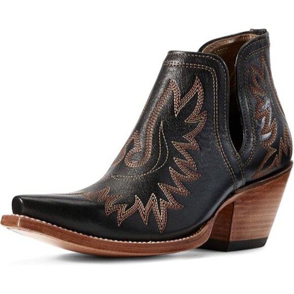 Ariat Women's Dixon Western Booties Snip toe color  Brooklyn Black New - Picture 1 of 7